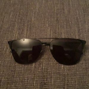 Saint Laurent very nice and they in brand new condition